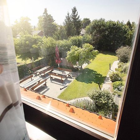 Castrum Vendeghaz Szigetszentmarton Екстер'єр фото
