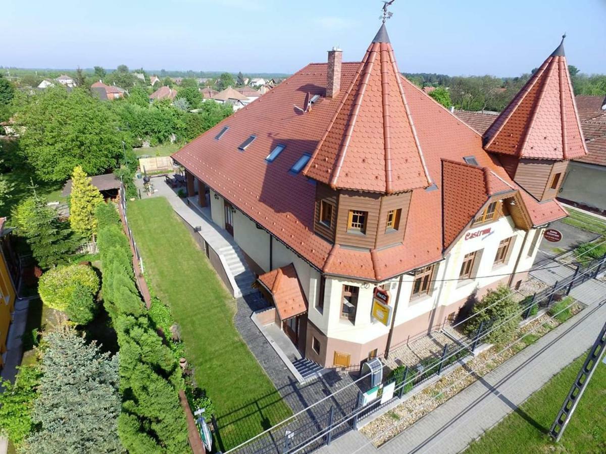 Castrum Vendeghaz Szigetszentmarton Екстер'єр фото